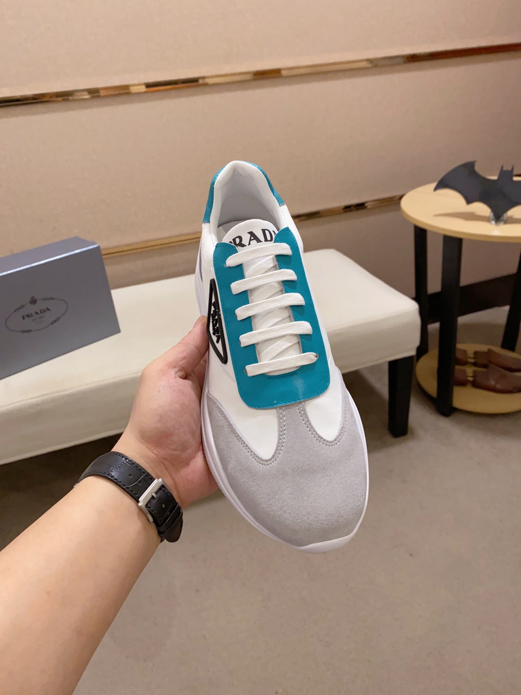 PR sneakers 1825030605