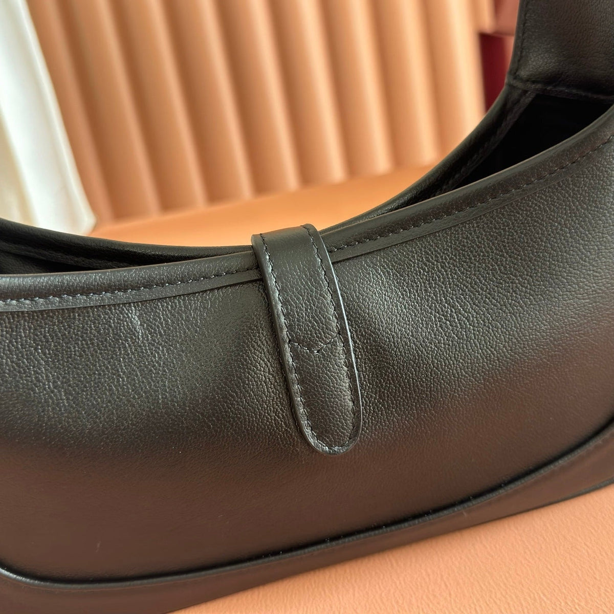 Gi Jackie 1961 Slim Shoulder Bag Lambskin 27cm