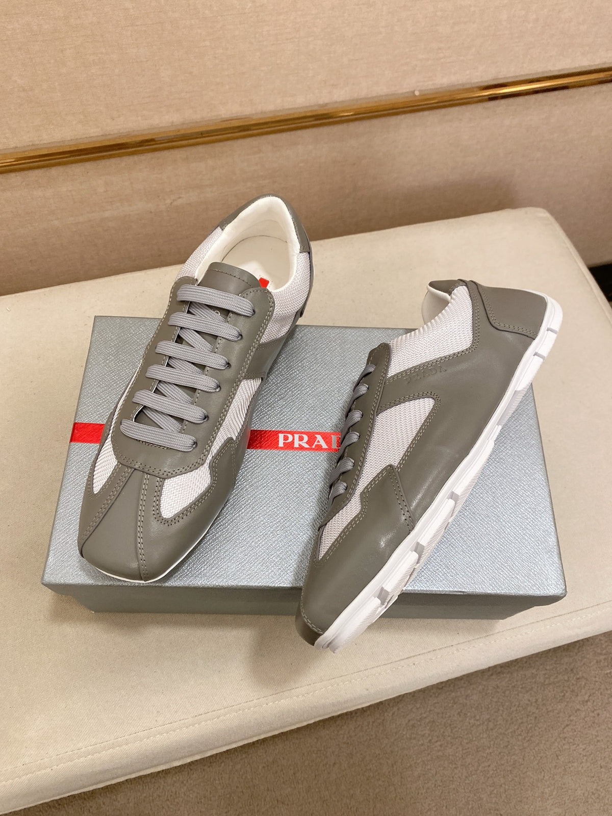 PR  sneakers 1825052022