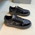 PR triangle logo sneakers 1824091311