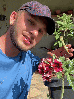 🔥Desert Rose Bulb Flower – “Just Water to Thrive for 100 Years”