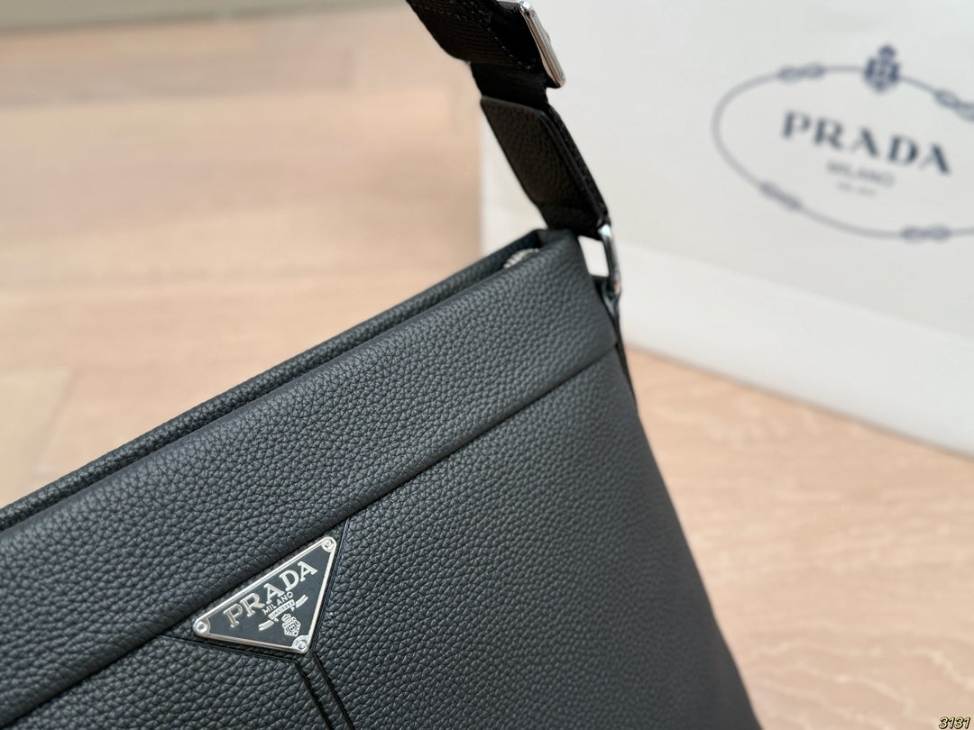 PD crossbody bag 1825112001
