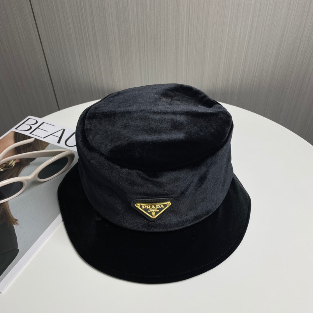 PR VeVVet bucket hat/baseball cap 1824101608