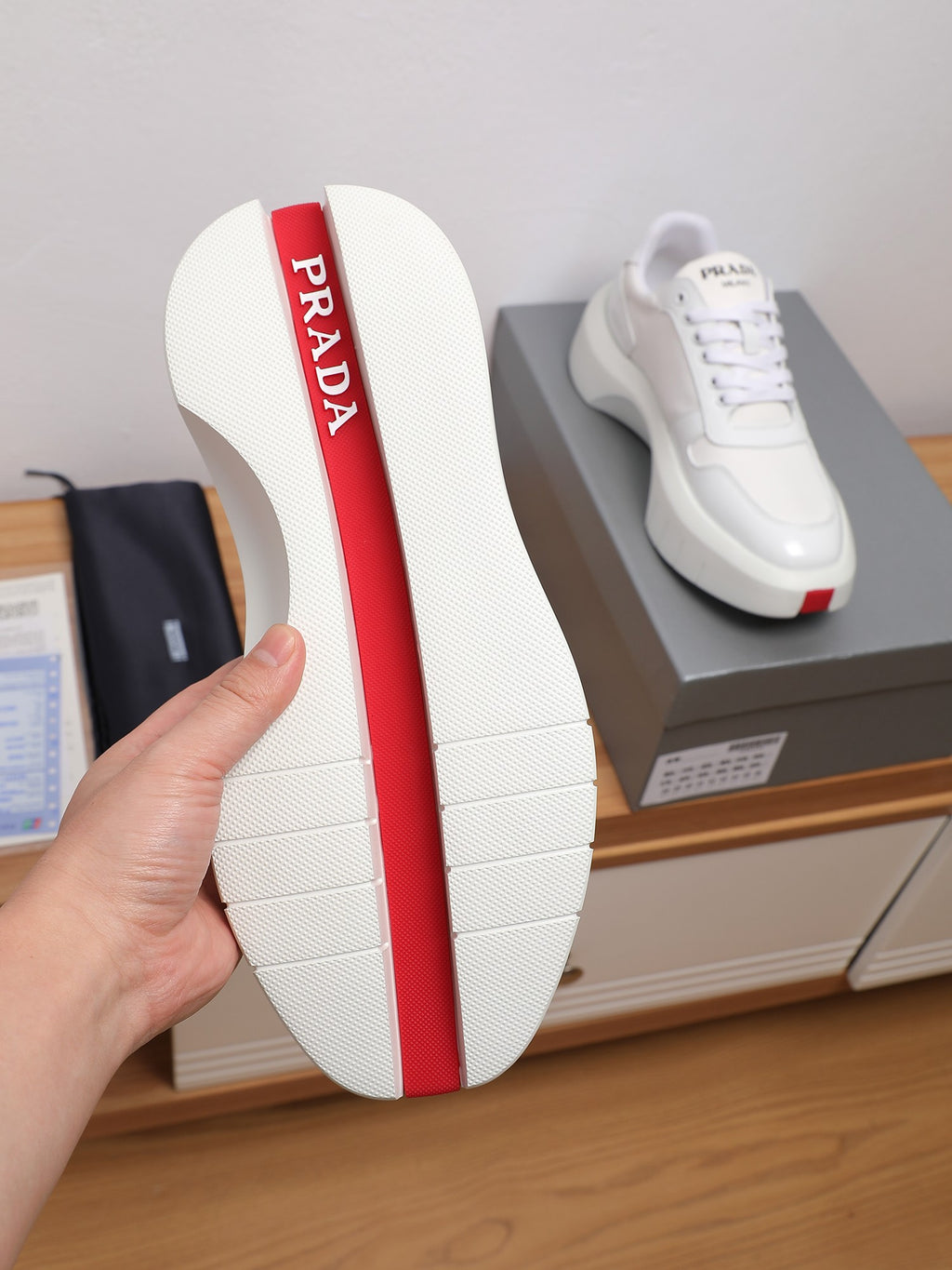 PR sneakers 1825062703