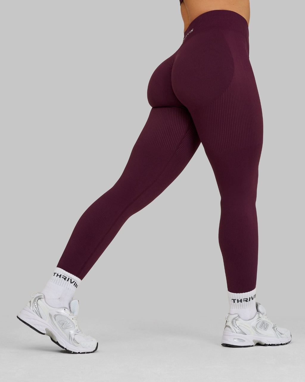 Mid-Waisted Contour Leggings | Winter Plum