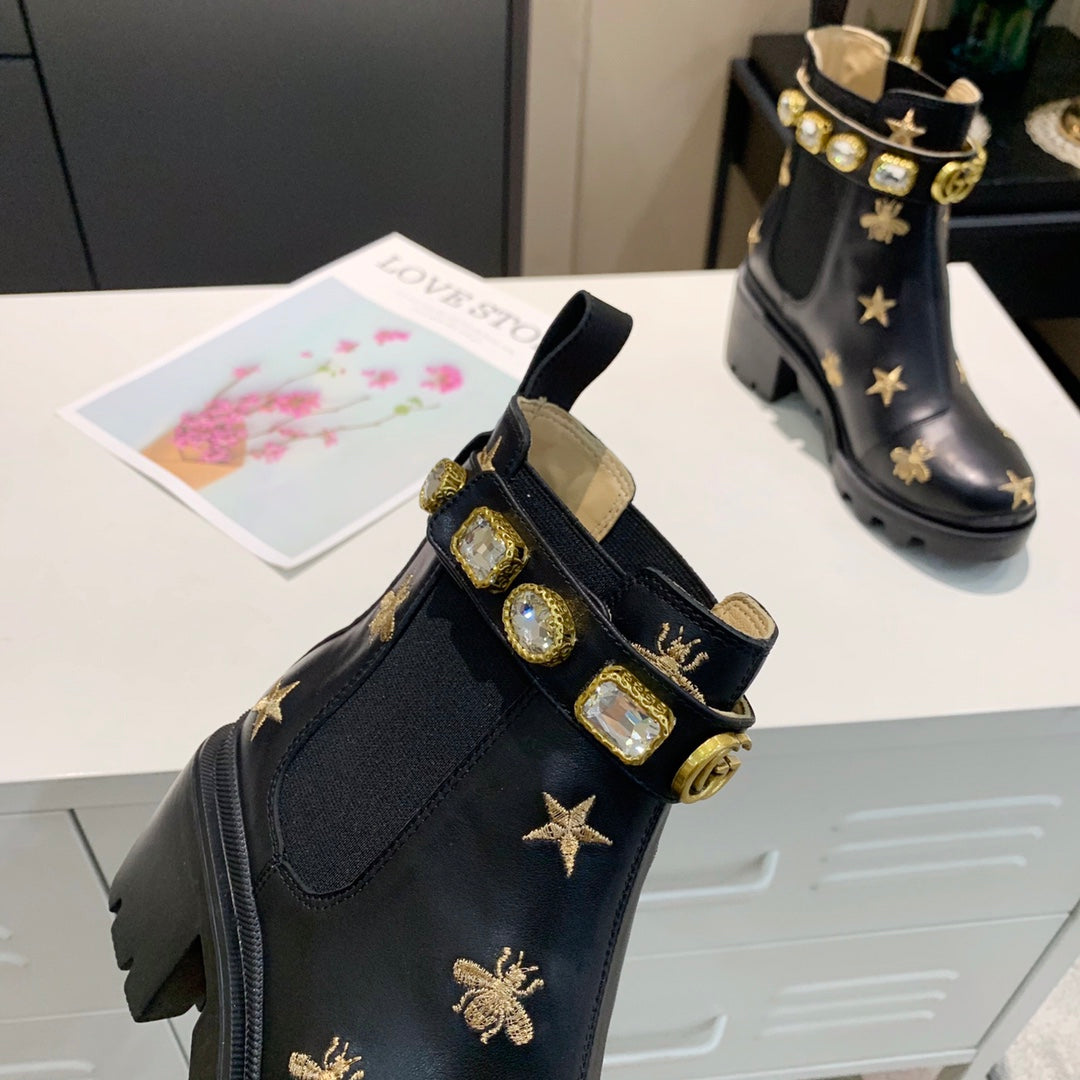 Gi ankle boots star and bee black sheepskin with belt clearance