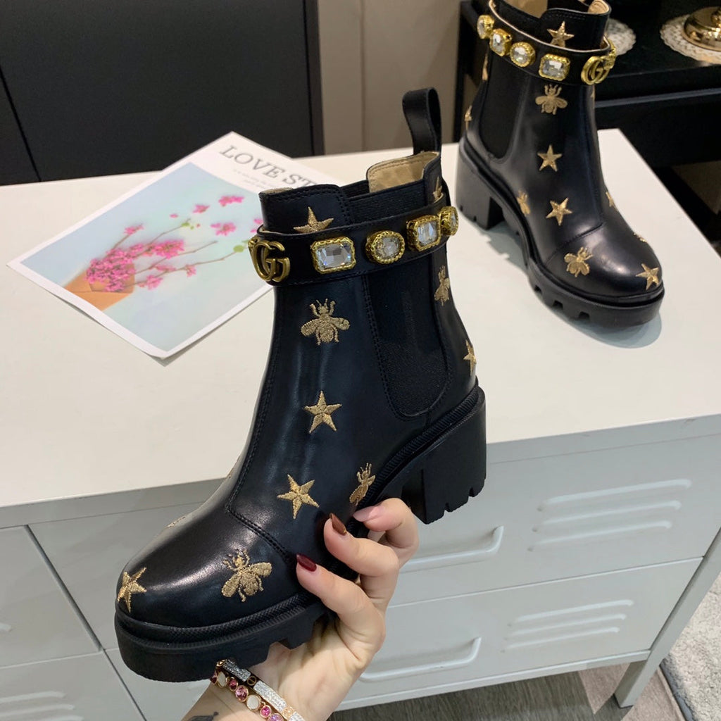 Gi ankle boots star and bee black sheepskin with belt clearance