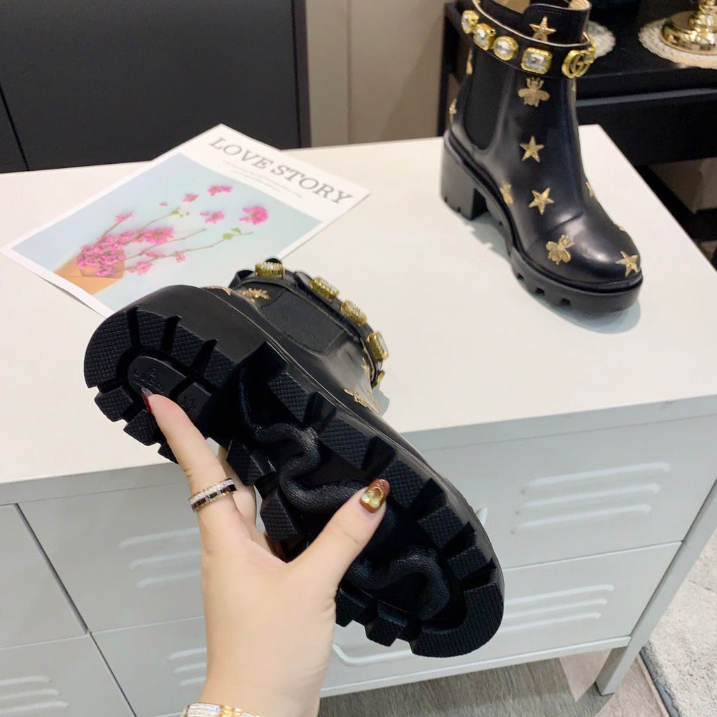 Gi ankle boots star and bee black sheepskin with belt clearance