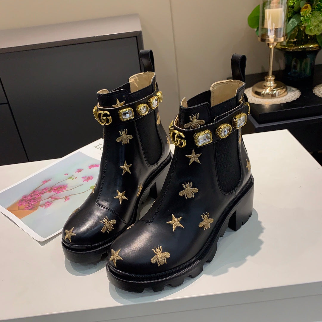 Gi ankle boots star and bee black sheepskin with belt clearance