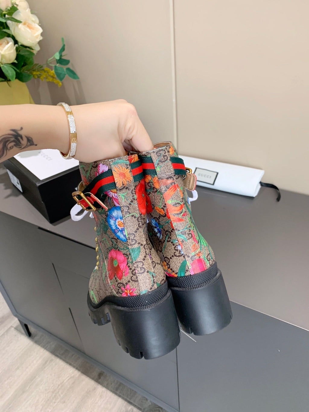 Gi ankle boots Multicolor Floral Sheepskin