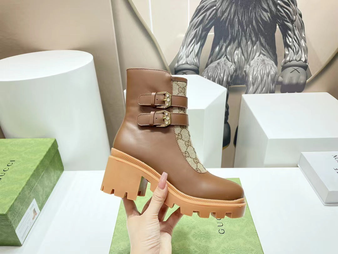 Gi ankle boots monogram cowhide