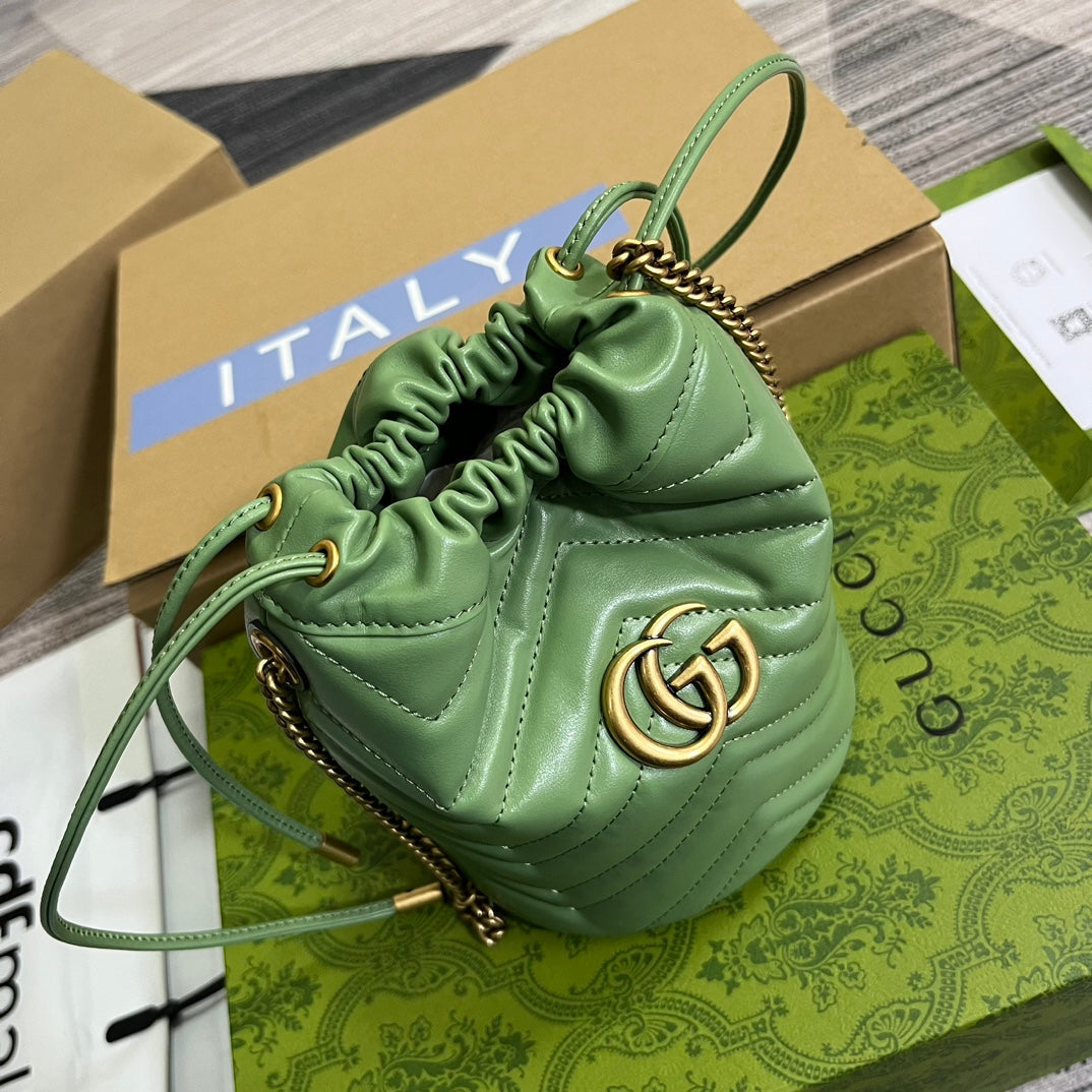 Gi MARMONT 17 BUCKET BAG IN LIGHT GREEN CALFSKIN