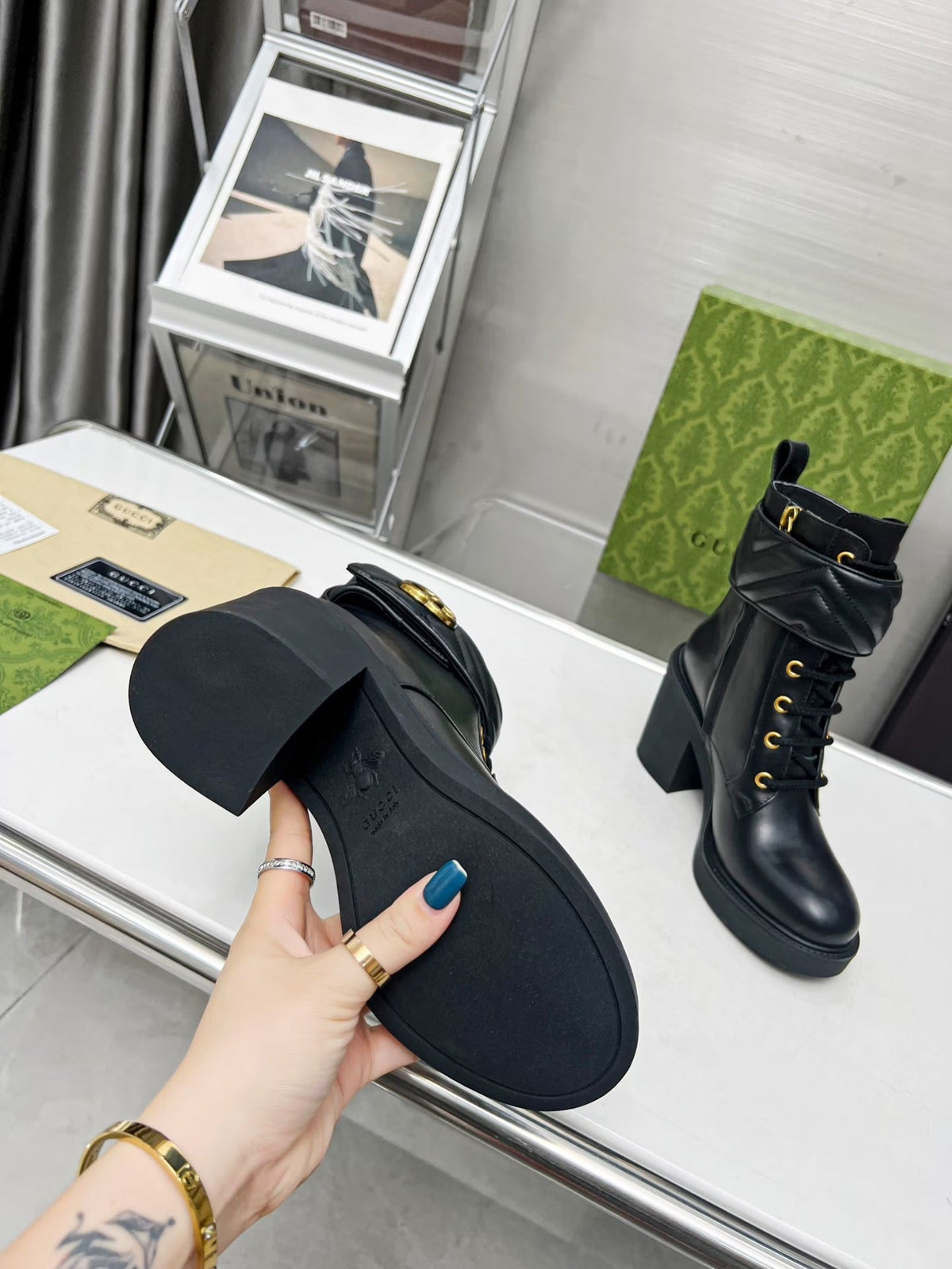 Gi ankle boots black double G Cowhide