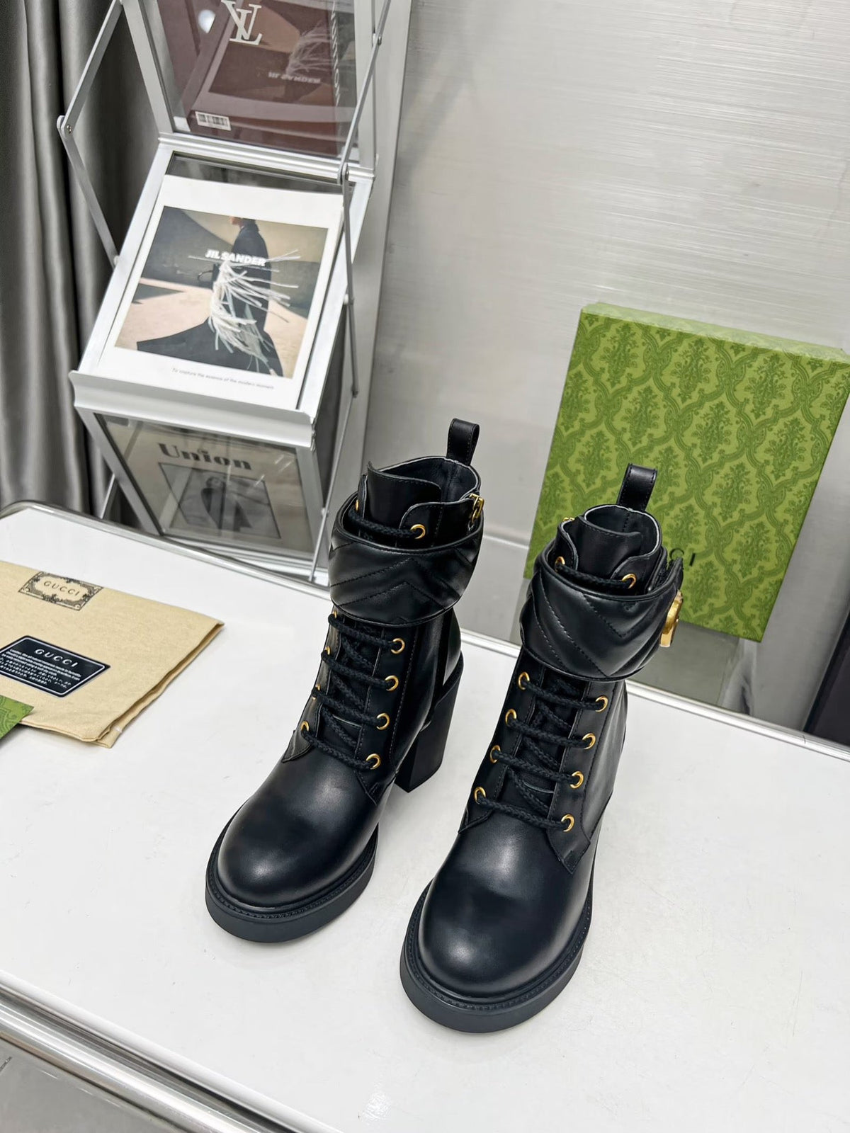 Gi ankle boots black double G Cowhide