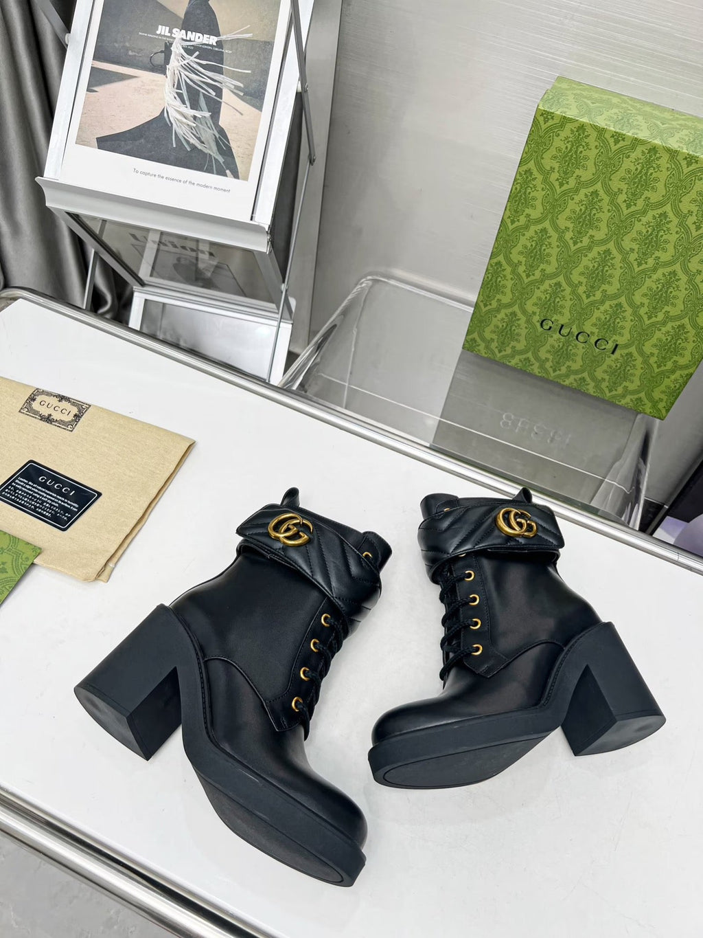 Gi ankle boots black double G Cowhide
