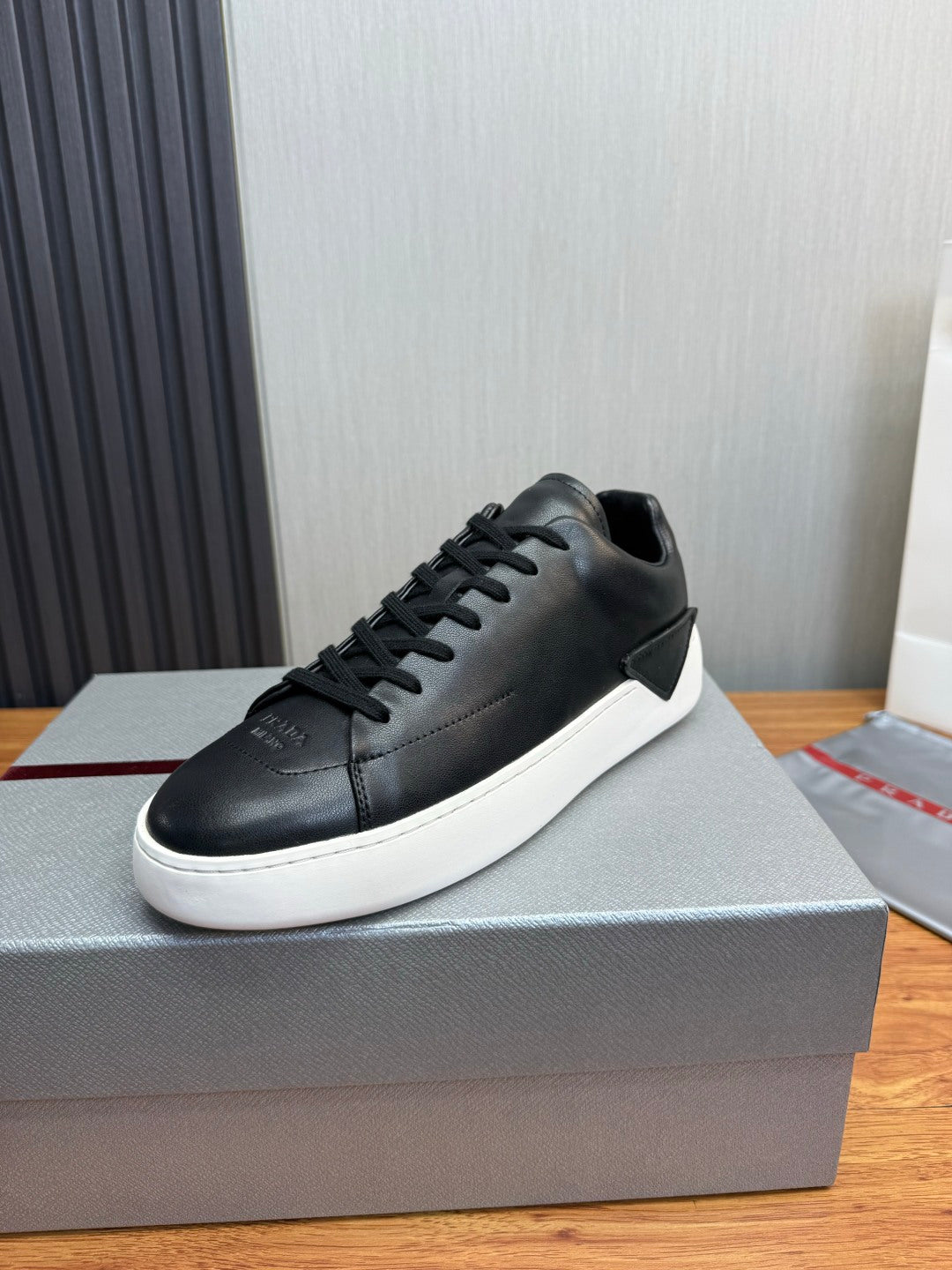 PR Court leather sneakers 1826051902
