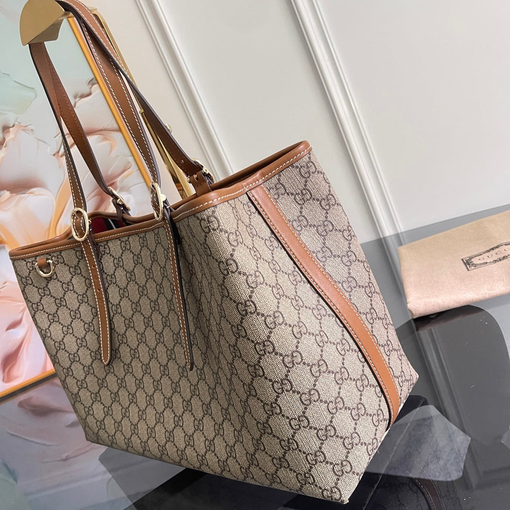 Gi Emblem Maxi Tote Bag Beige Monogram Coated Fabric