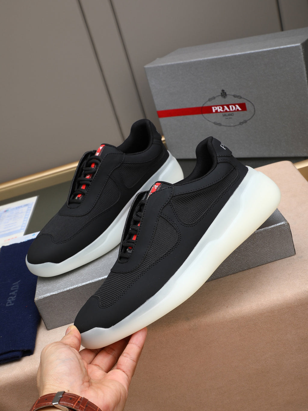 PR sneakers 1826051403
