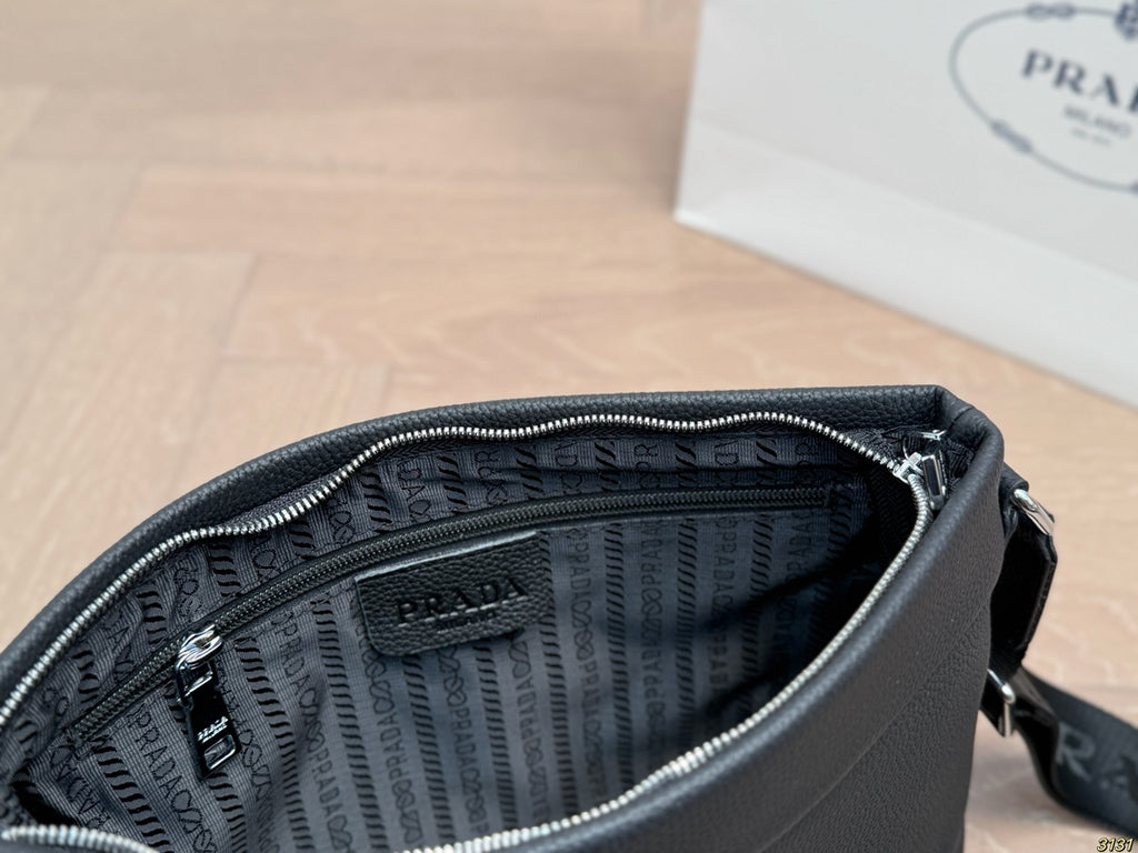 PD crossbody bag 1825112001