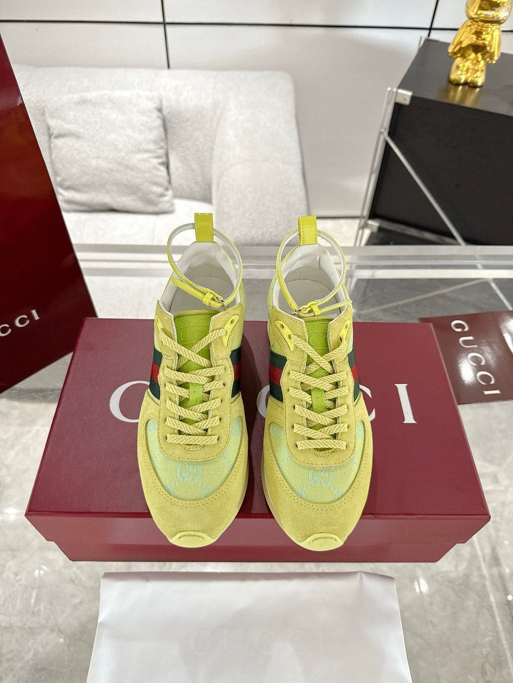 GC 2025 Re-Motion Sneaker Suede Cowhide