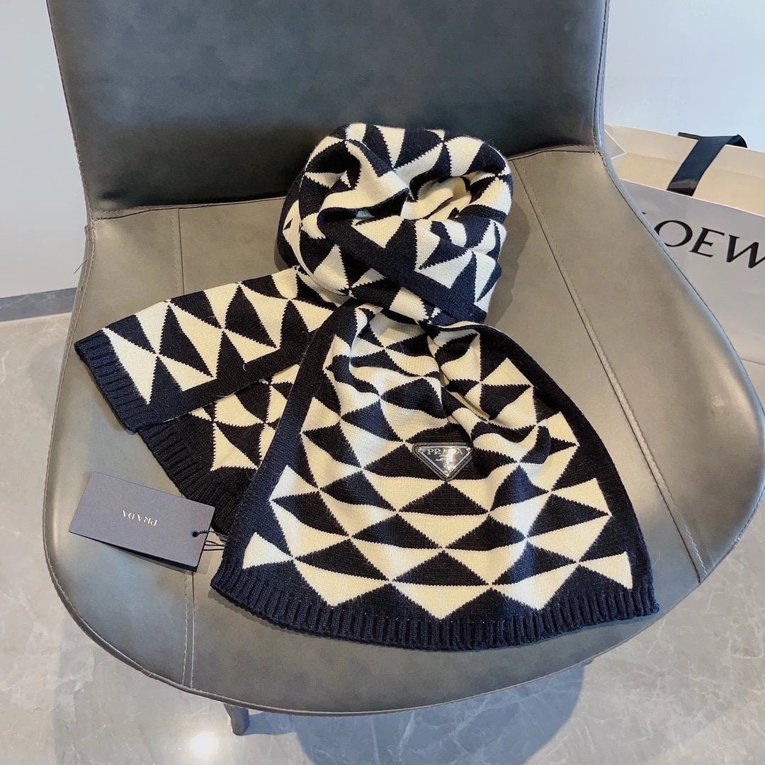 Latest couple's classic triangle logo double-sided scarf 1024110104