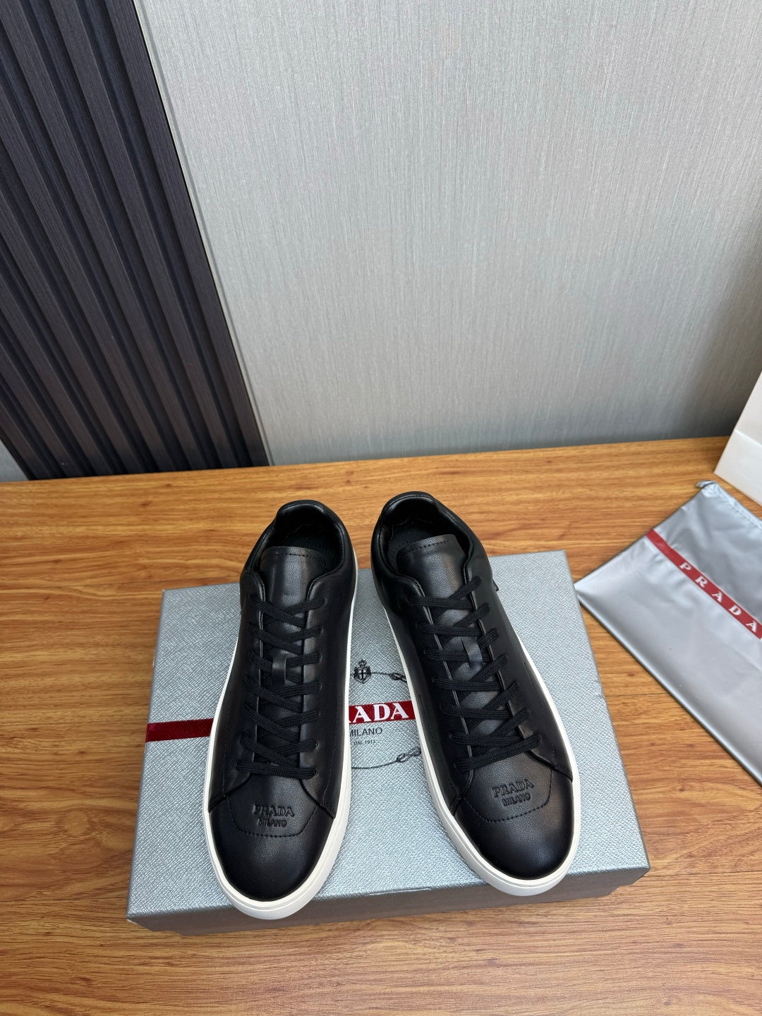 PR Court leather sneakers 1826051902