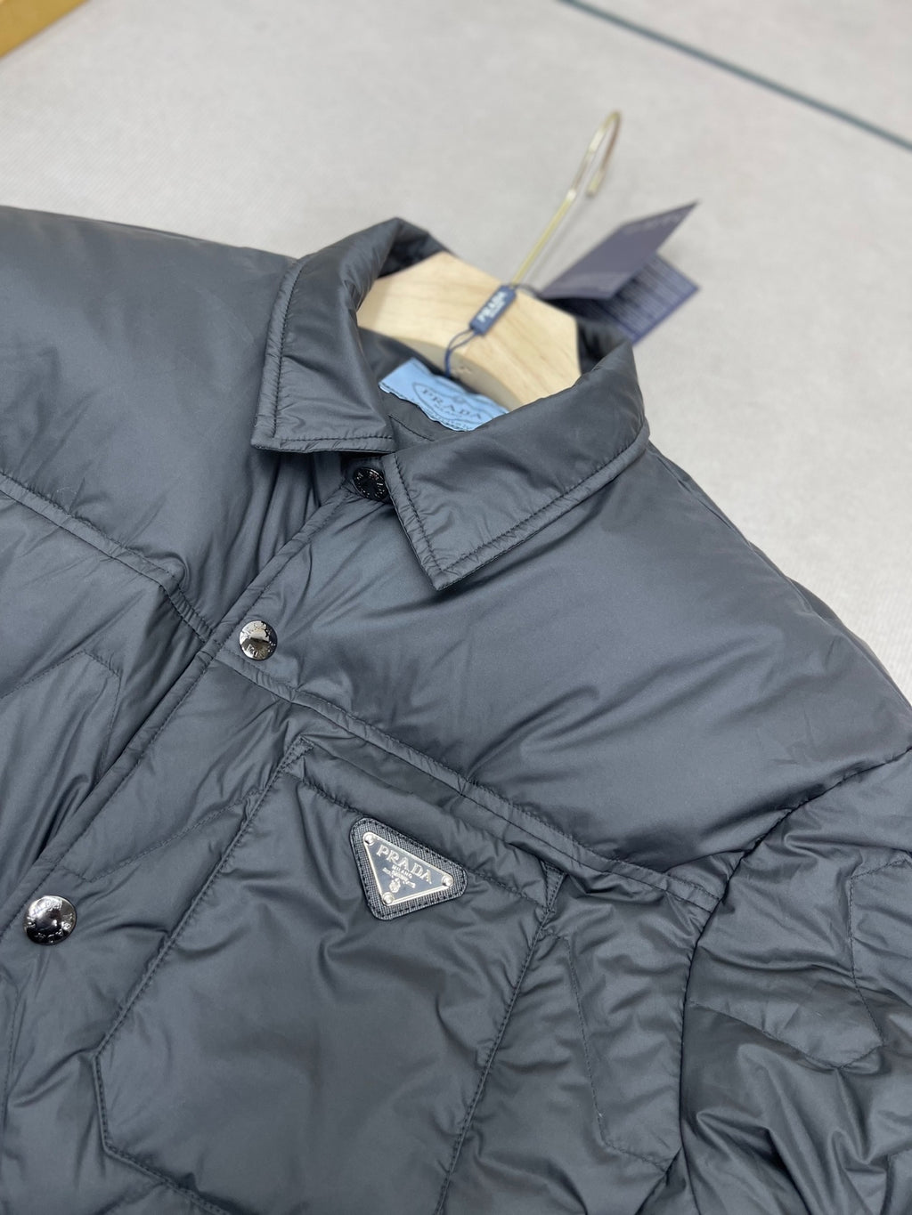 PD Nylon casual down jacket 1825121806