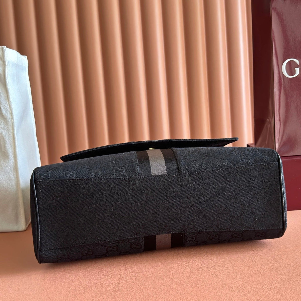Gi Paparazzo Large Top Handle Bag