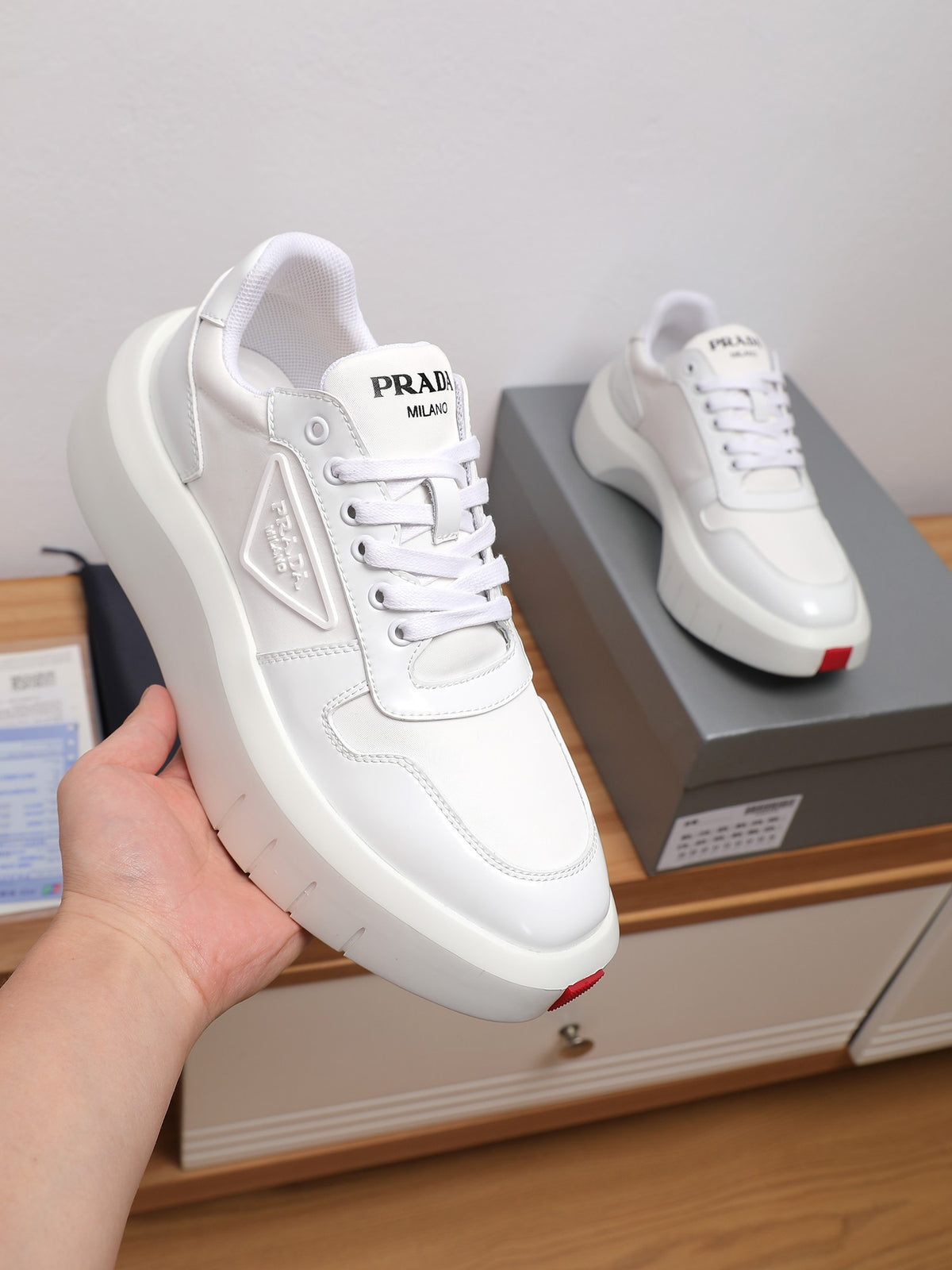 PR sneakers 1825062703
