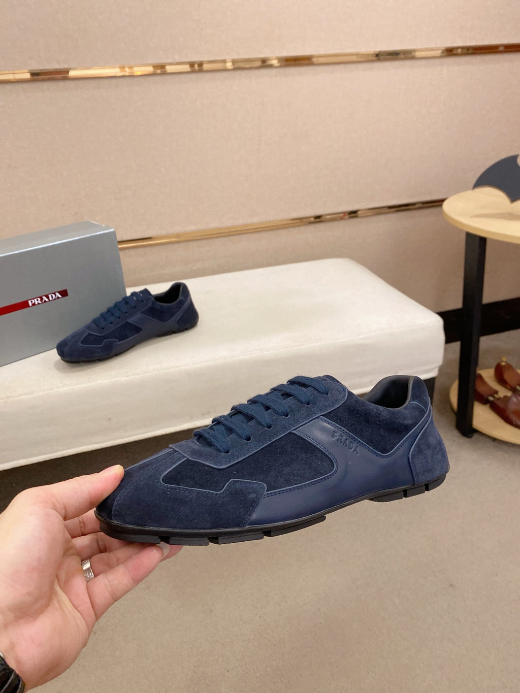PR  sneakers 1825052023
