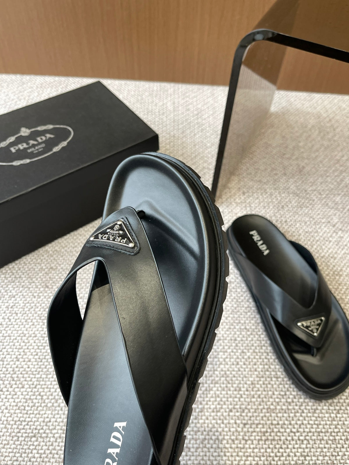 PR  slippers 1825052024