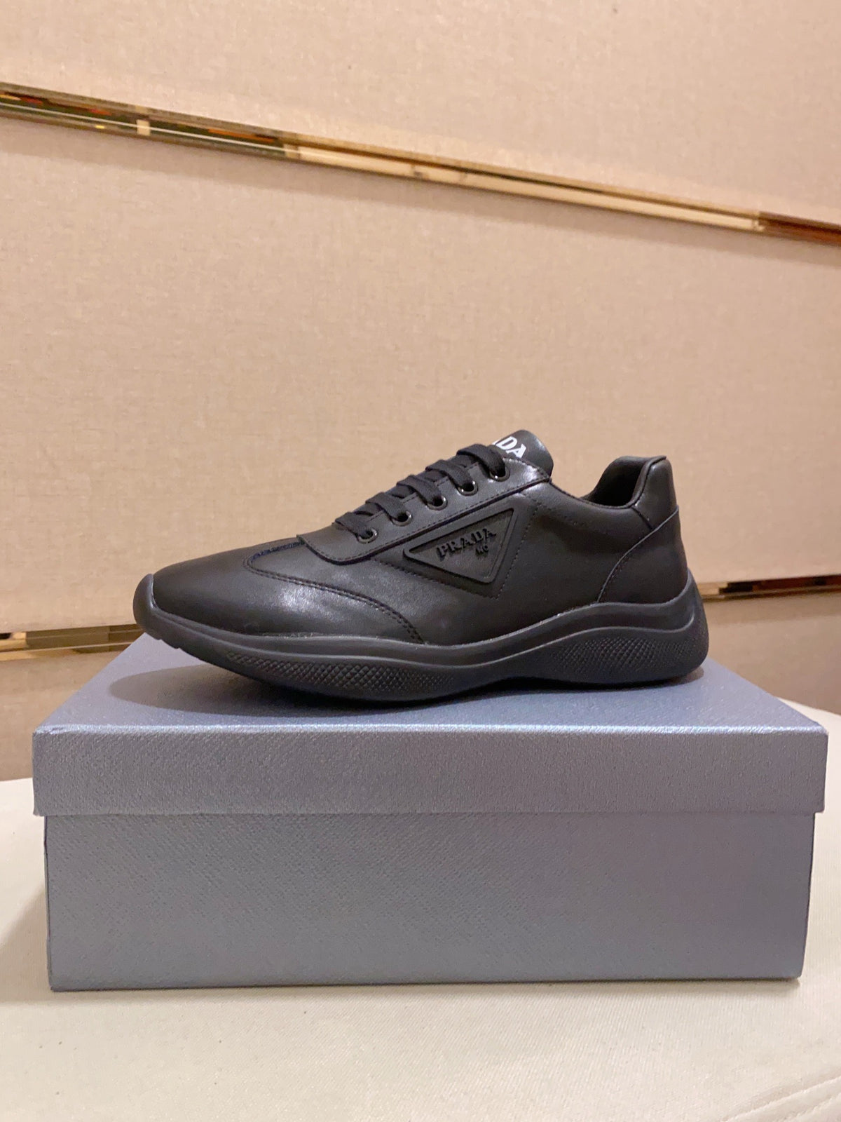 PR sneakers 1825030605