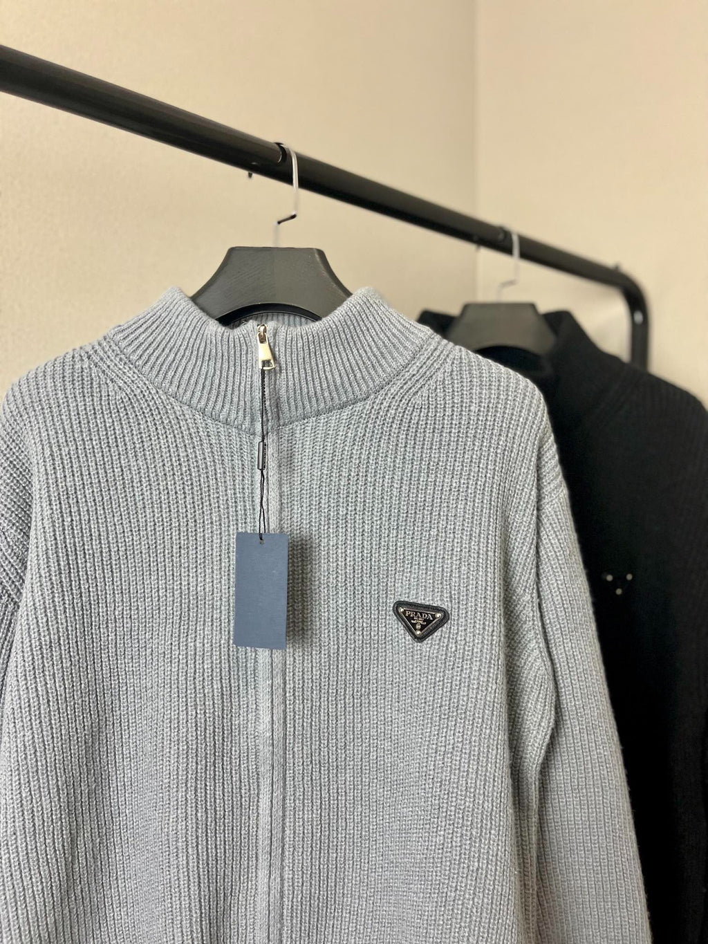 PD Stand collar double zipper knit 1825121805
