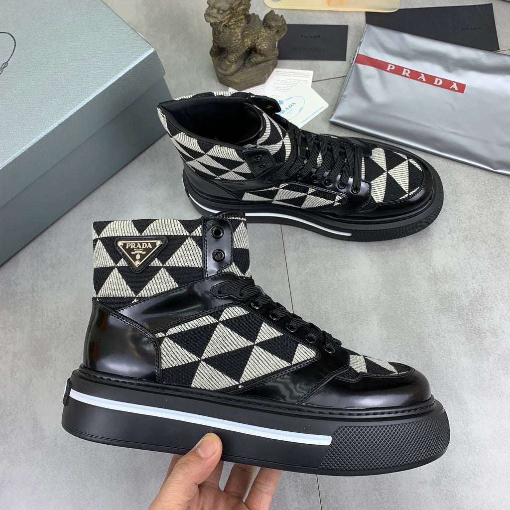 Luxury high top versatile casual sneakers 1024122611