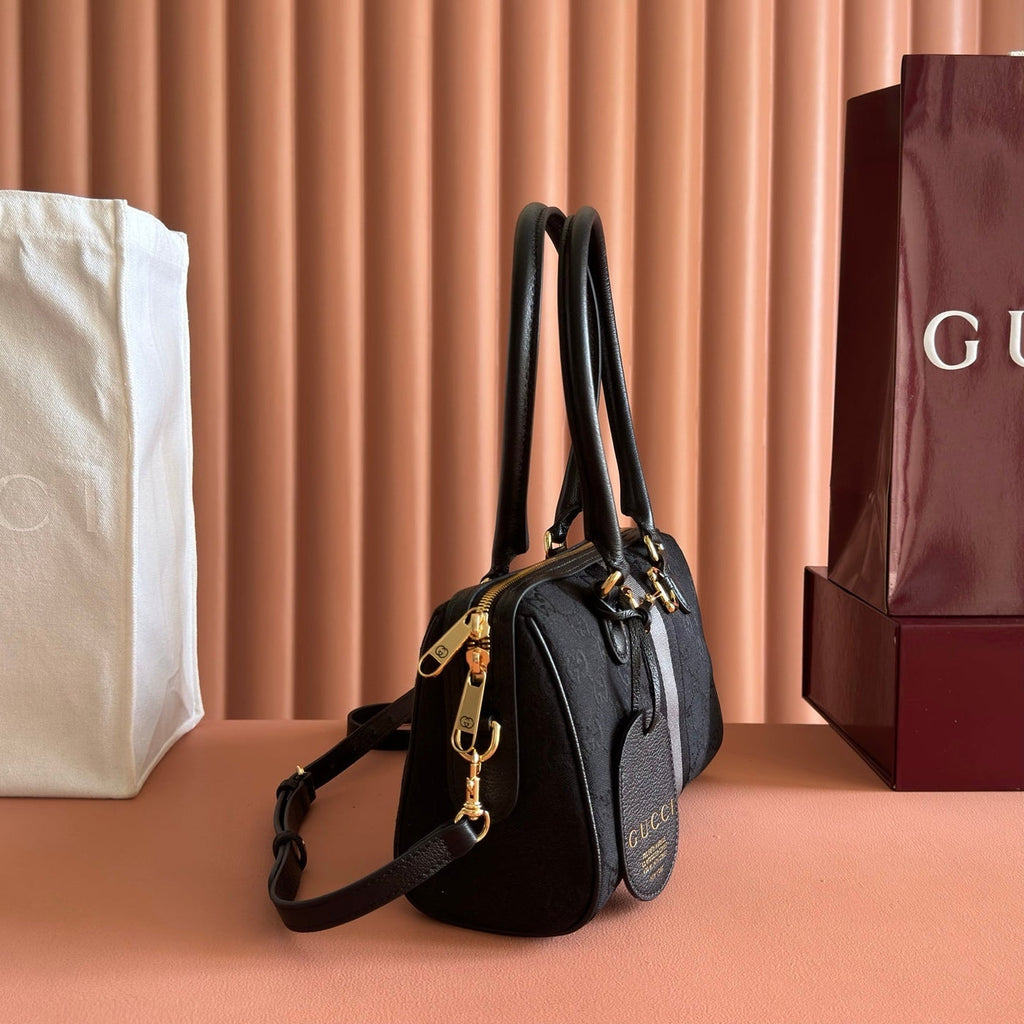Gi 2026 Borsetto Boston Bag 28 x 15 x 10 cm