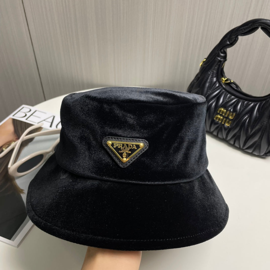 PR VeVVet bucket hat/baseball cap 1824101608