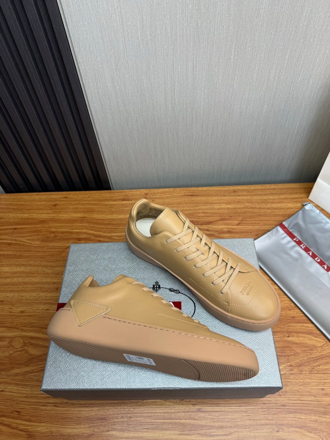 PR Court leather sneakers 1826051902
