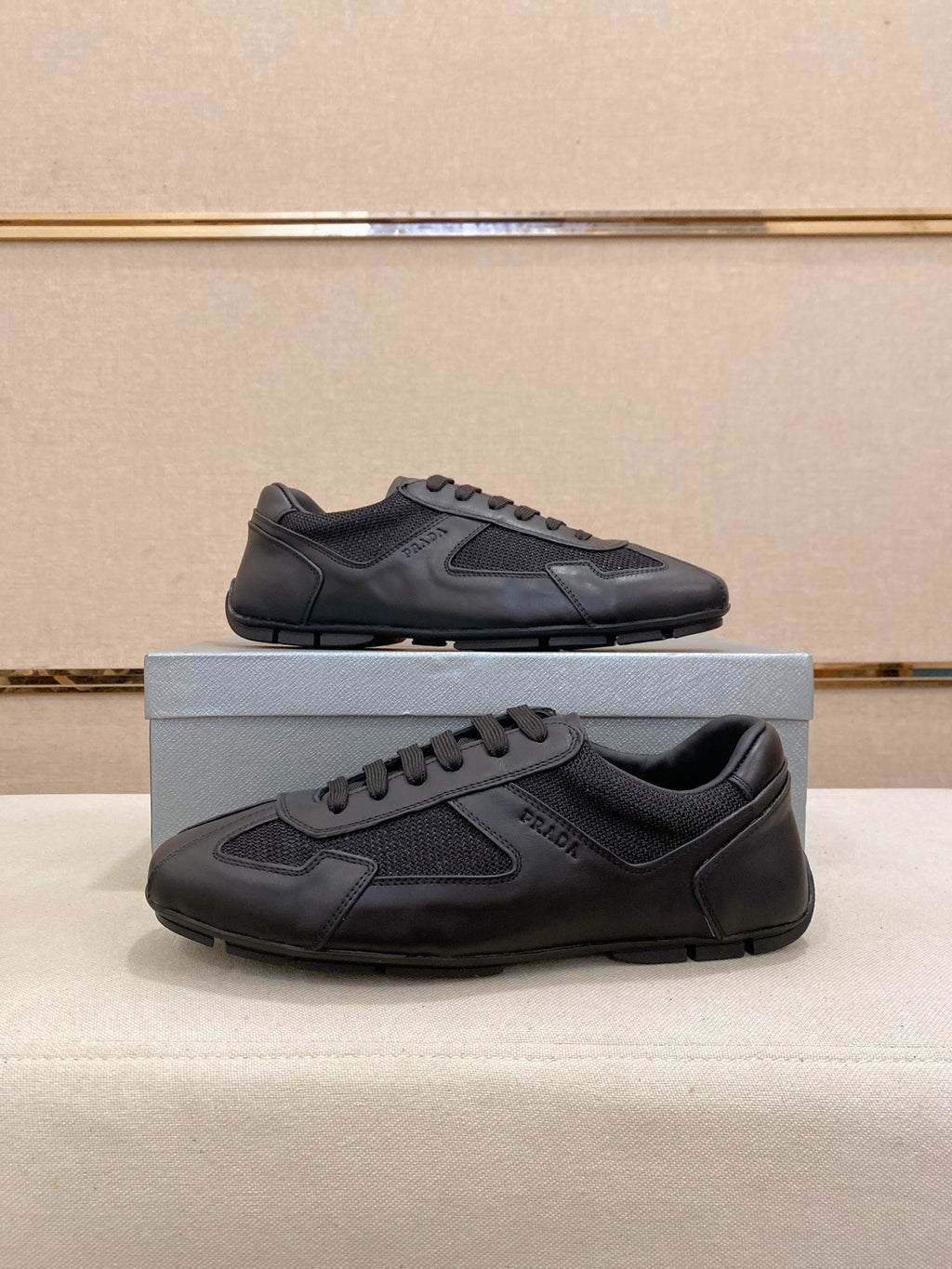 PR  sneakers 1825052022