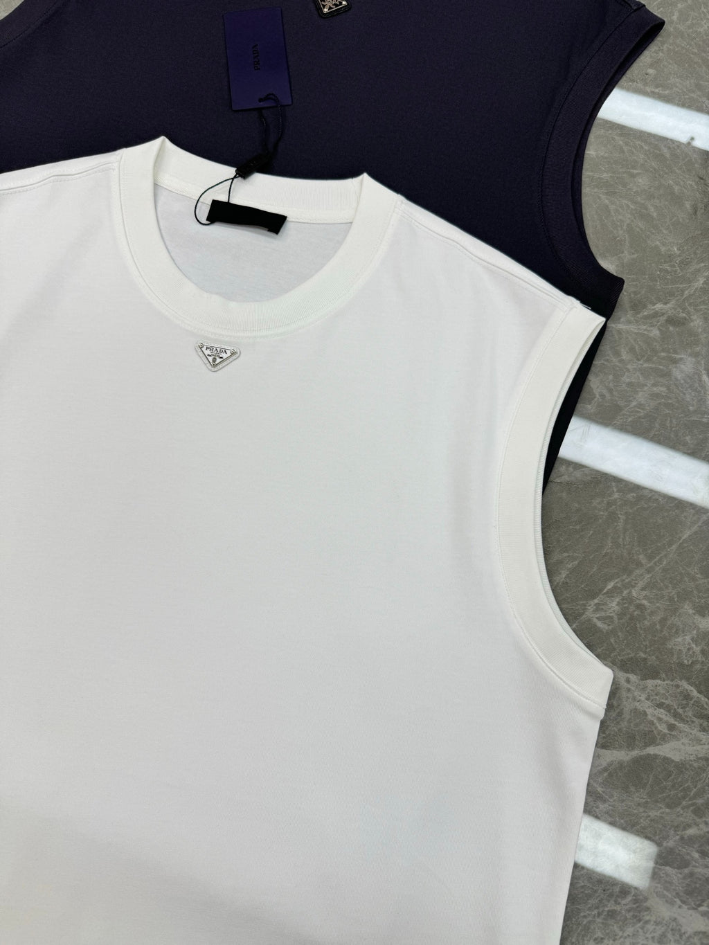 PR sleeveless shirt 1826061201