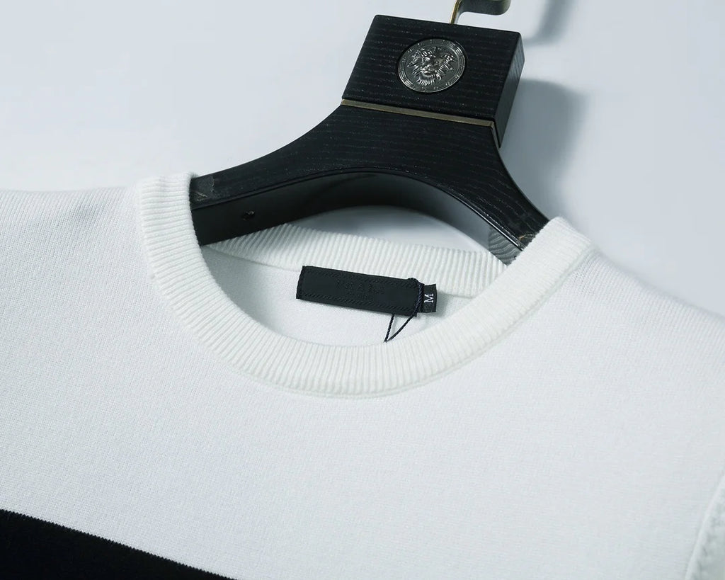 Handsome men's casual sweater 1024092440