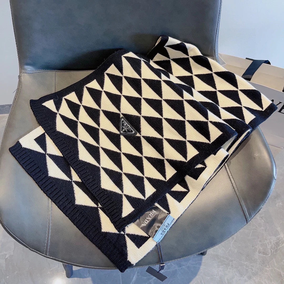 Latest couple's classic triangle logo double-sided scarf 1024110104