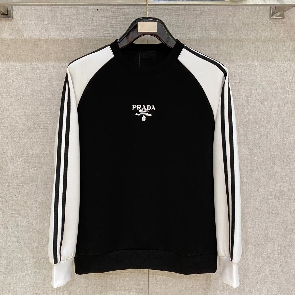 Classic Space Cotton Hoodie 1025111211