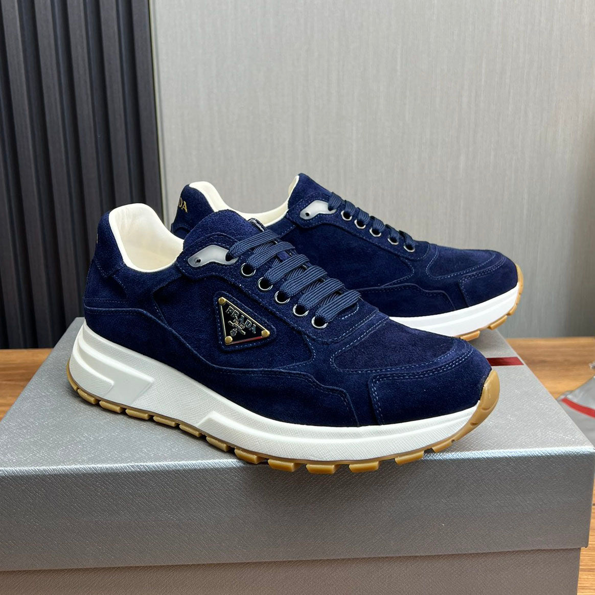 PR  sneakers 1824102503