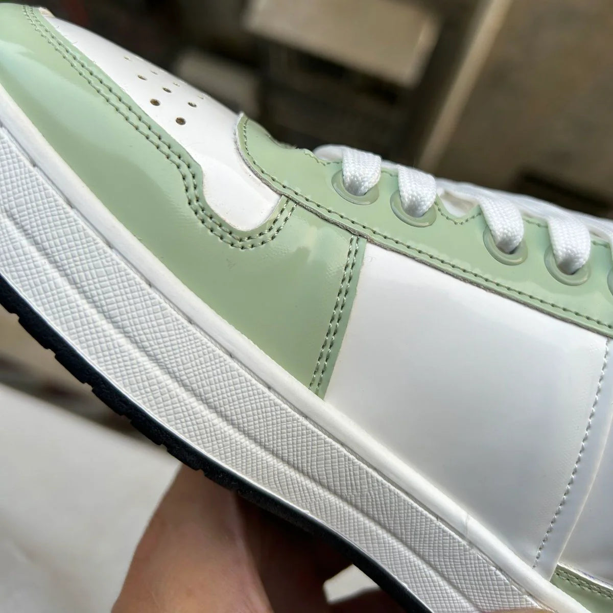 P New Women's and Men's Shoes Casual Shoes Triangle Buckle Lace-up Sneakers 1024060508