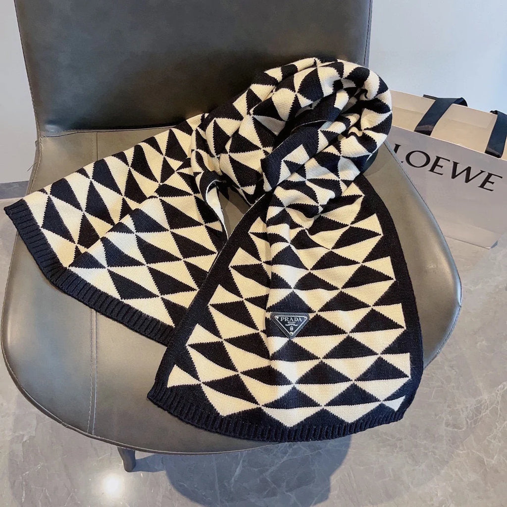 Latest couple's classic triangle logo double-sided scarf 1024110104