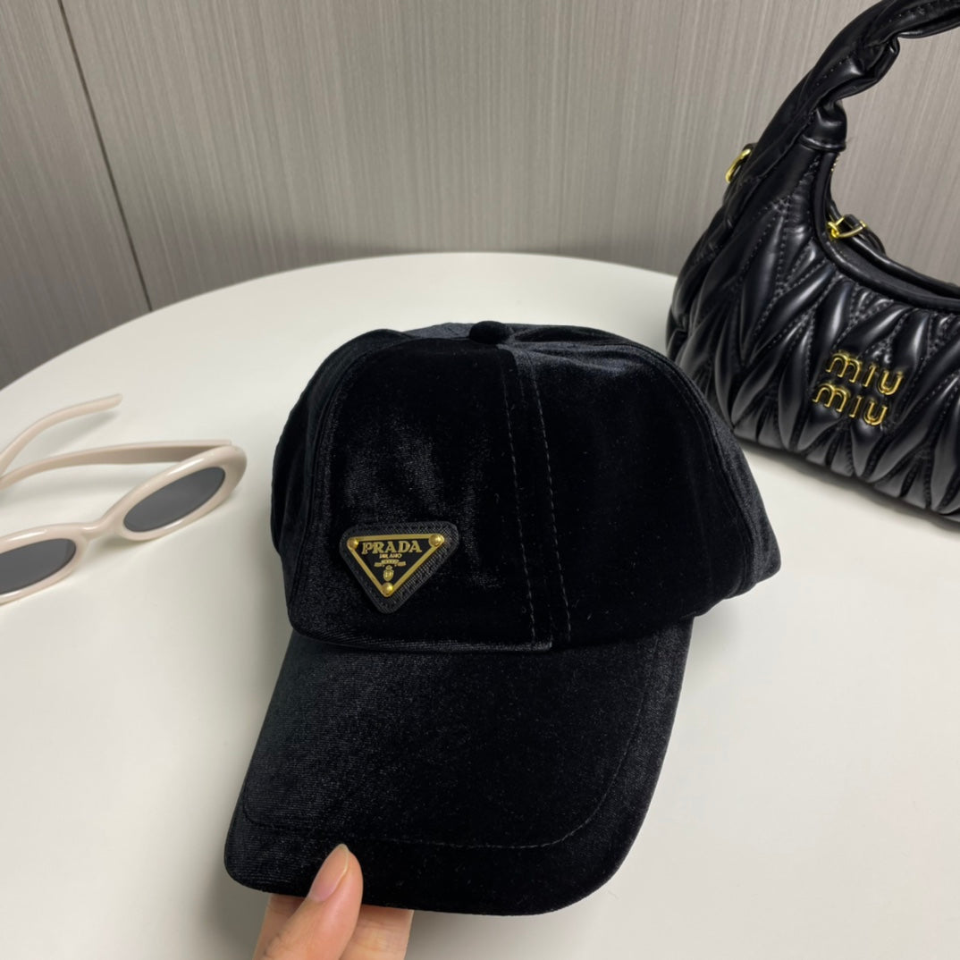 PR VeVVet bucket hat/baseball cap 1824101608