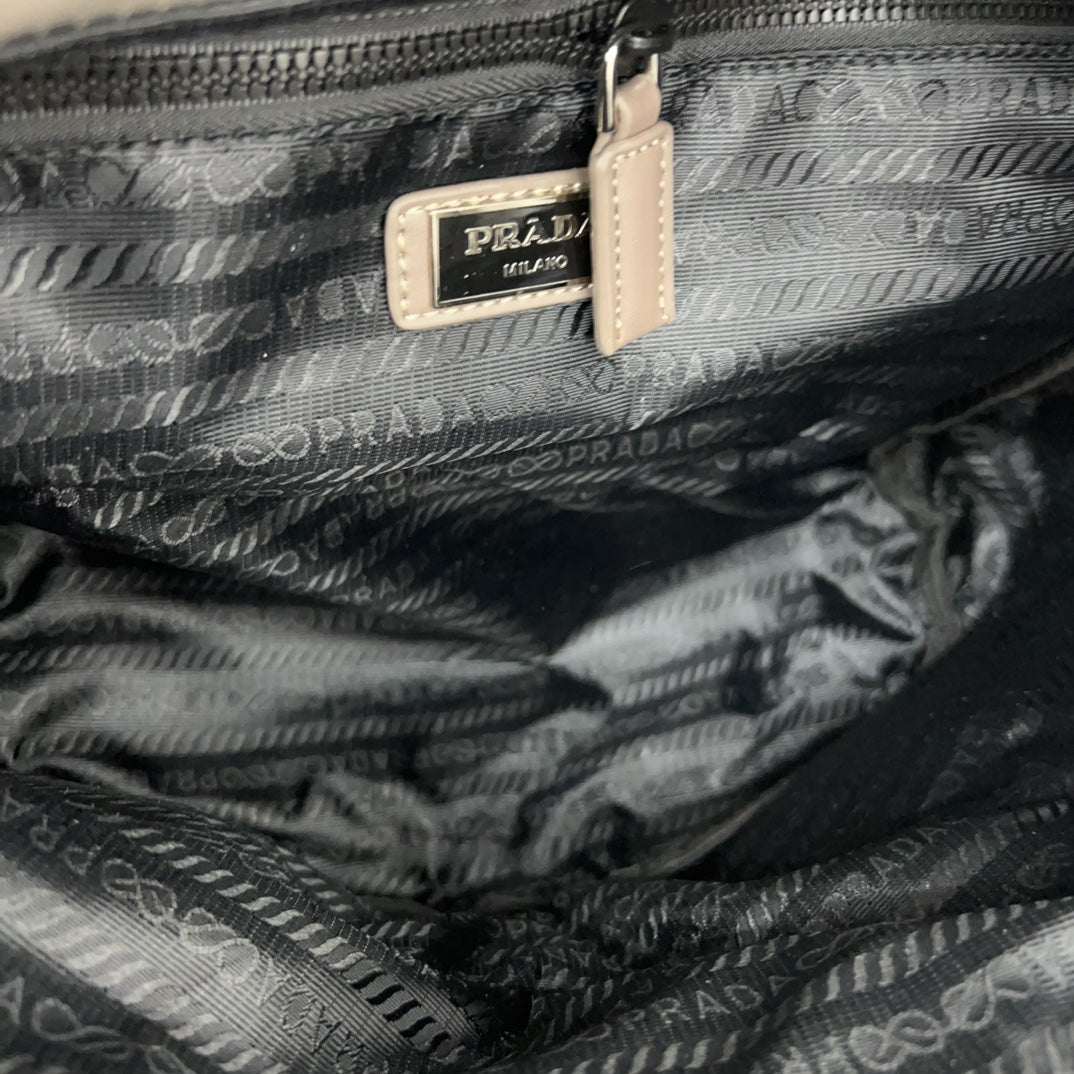 PR Re-Nylon messenger bag 1824082602