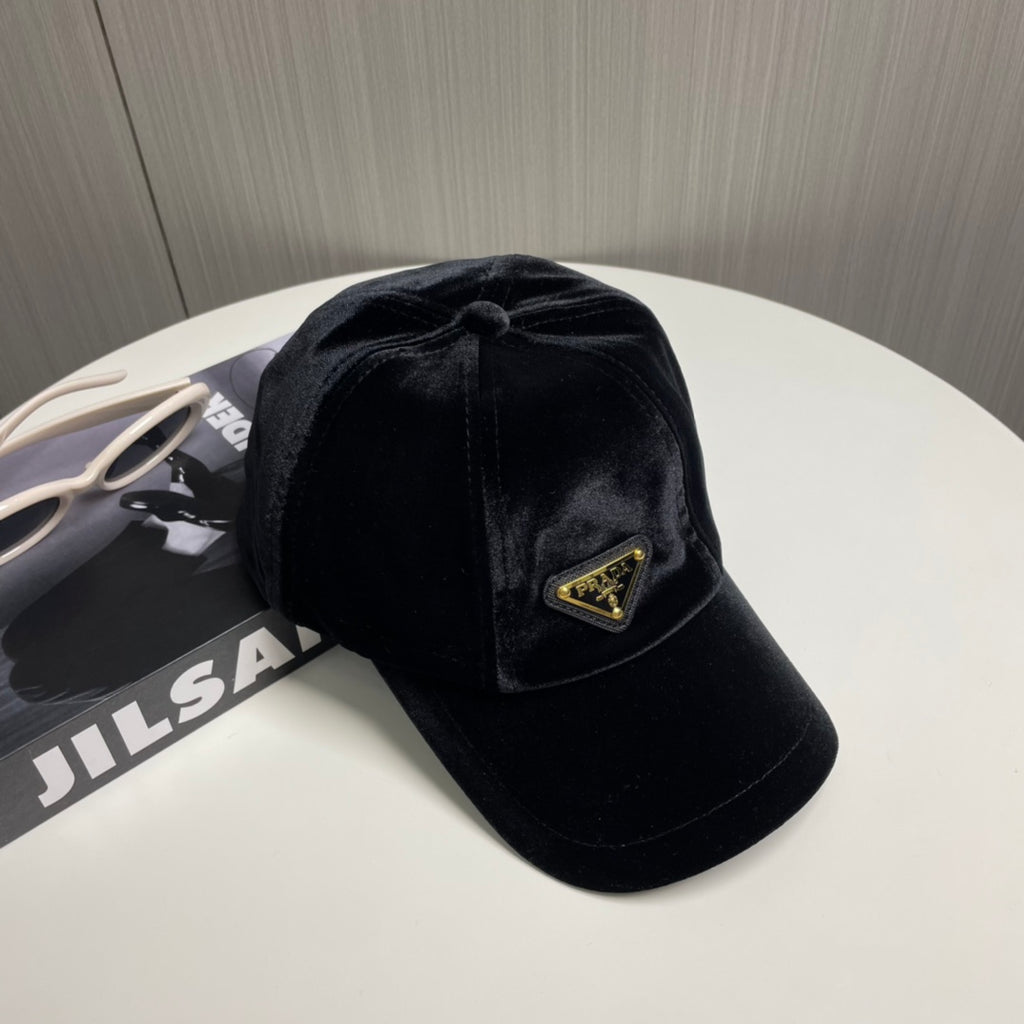 PR VeVVet bucket hat/baseball cap 1824101608