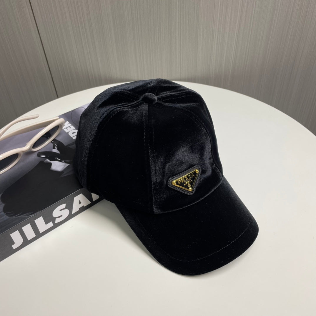 PR VeVVet bucket hat/baseball cap 1824101608