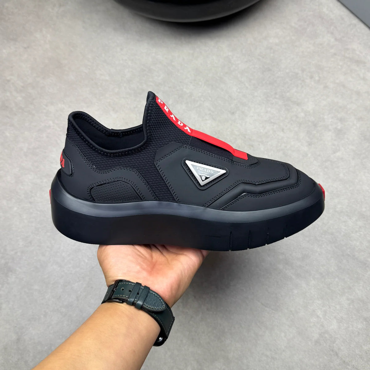 High-end Quality Casual Sneakers 1025030710